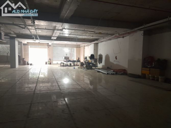 Bán tòa nhà Văn Phòng Nguyễn Hữu Thọ 540m2 - VIP 10 tầng x MT 25m, Giá 248 Tỷ - 2