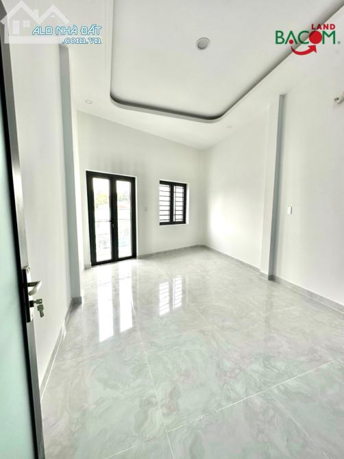 Bán nhà 70m2 1 trệt 1 lầu, đường ô tô  gần giáo xứ Bình Hải phường Tân Tiến - 2
