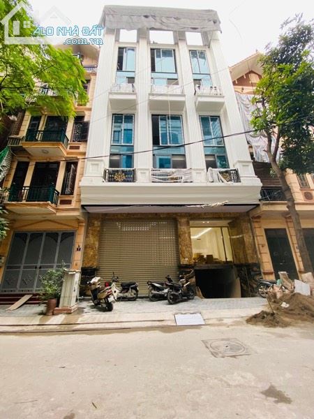 Cho thuê nhà phố Nam Trung Yên, Yên Hòa, Cầu Giấy 80m x 4T,thông sàn,thang máy, kinh doanh