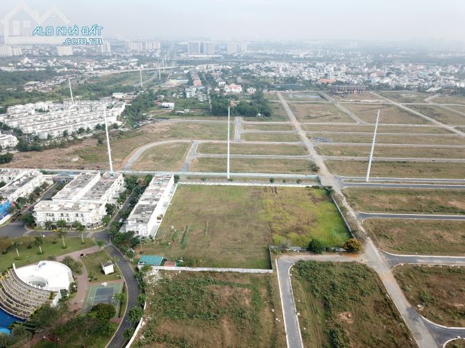 Chính chủ gửi bán đất dự án Đại Học Quốc Gia 245 phường Phú Hữu Q9 đường Gò Cát chờ ra sổ - 4