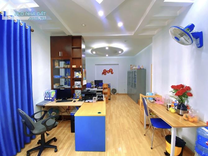 💥 Phân lô Ô tô tránh Trung Kính, Mạc Thái Tổ, Lô góc, Siêu KD, 50m2 4T MT 17m 💥 - 2