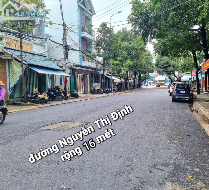 Nhà mặt tiền kinh doanh Phước Long, Nha Trang. Cách biển chỉ 700m.