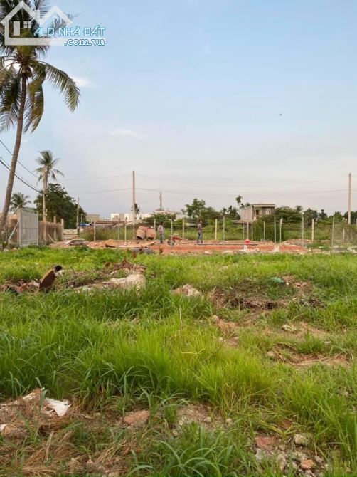 Bán 2 sào đất Thạnh Xuân 14, Q12, DT: 46x49m giá 13.5 tỷ tl