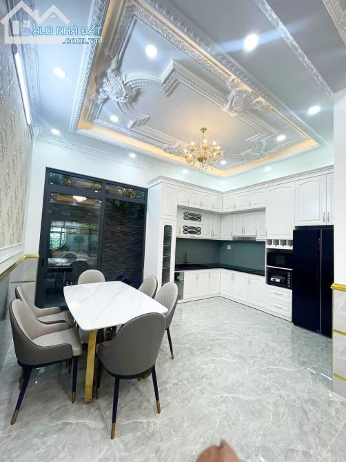 Nhà Phố Sang Trọng Hẻm 2581 Huỳnh tấn Phát, 5,2x15m, 3 lầu, Full Nội Thất, 9,2 Tỷ - 4