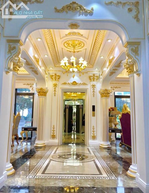 Biệt thự Khu Lão Thành CM. DT 300m2,  xây 4 tầng,  Mt 15m, có hầm. Lô góc. Đẹp long lanh - 2