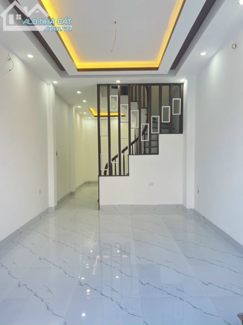 Bán nhà Vân Canh, phố Trịnh Văn Bô 38M 4 Tầng, 4P Ngủ, đi Mỹ Đình 4km giá 4.6 tỷ
