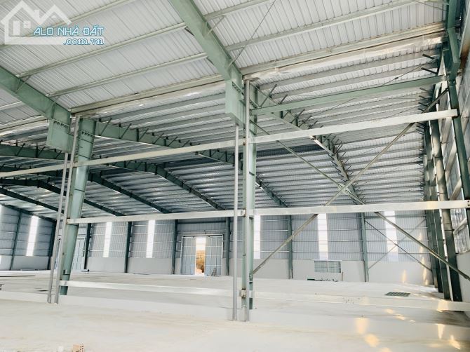 Cần cho thuê 3.300m2 nhà xưởng xây mới giá rẻ - 2