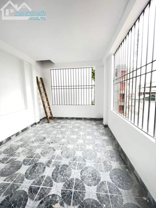 Bán nhà Vân Canh, phố Trịnh Văn Bô 38M 4 Tầng, 4P Ngủ, đi Mỹ Đình 4km giá 4.6 tỷ - 5