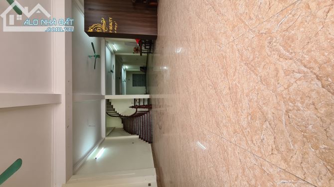 NHÀ ĐẸP TRONG MƠ 4T,đất phân lô 161m GẦN CV NGUYỄN VĂN CỪ, 3ÔTÔ TRÁNH chỉ 2.65 tỷ
