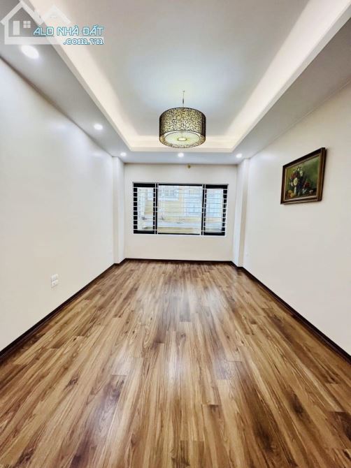 cần bán nhà hơn 40m2 x 4 tầng , vị trí gần chợ và trường học  ở Vân Canh, ô tô đỗ gần . - 1