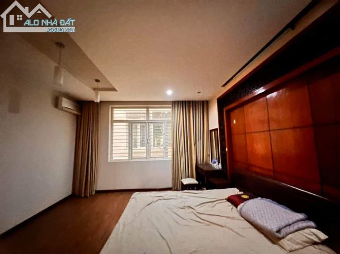 BÁN BIỆT THỰ LIỀN KỀ LÀNG VIỆT KIỀU CHÂU ÂU - 77M2 XÂY 5 TẦNG GIÁ 22 TỶ - 4