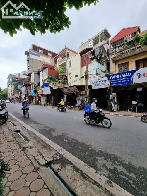 💥 Bán Nhà Mặt phố Giảng Võ, Thông số VIP 115m2 4T, MT Khủng 9m, Chỉ 29 Tỷ 💥