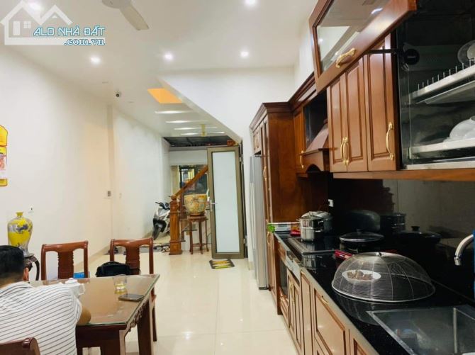 BÁN NHÀ VƯƠNG THỪA VŨ THANH XUÂN  - Ô TÔ  KINH DOANH  98M x  4 TẦNG x MẶT TIỀN 6m. 35TỶ - 1