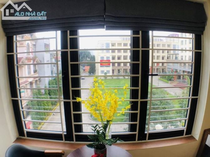 Cho thuê văn phòng Hoàng quốc việt 3tr full nội thất - 1
