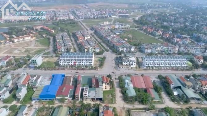 Cần bán nhà thuộc LK9 Khu đô thị mới Đông Sơn, Phường An Hoạch, Thành phố Thanh Hóa 120m2 - 3