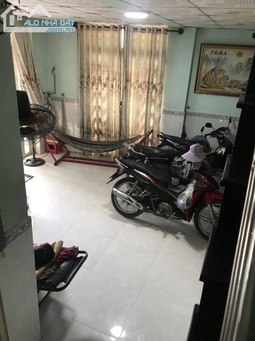 HOT, HOT! NHÀ NGỘP GIẢM 1.3 TỶ, CÒN 4x TỶ, DT 112M2, VỊ TRÍ KINH DOANH ĐA NGÀNH,QL1A, Q.12 - 1