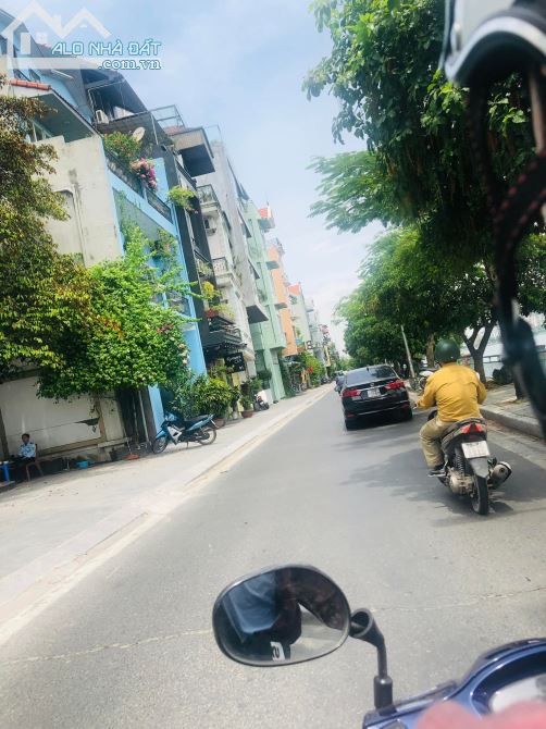 💥 Bán Nhà Mặt phố Trích Sài, View Hồ Tây, 150M2 C4 MT 9M, Chỉ 120 Tỷ 💥 - 4