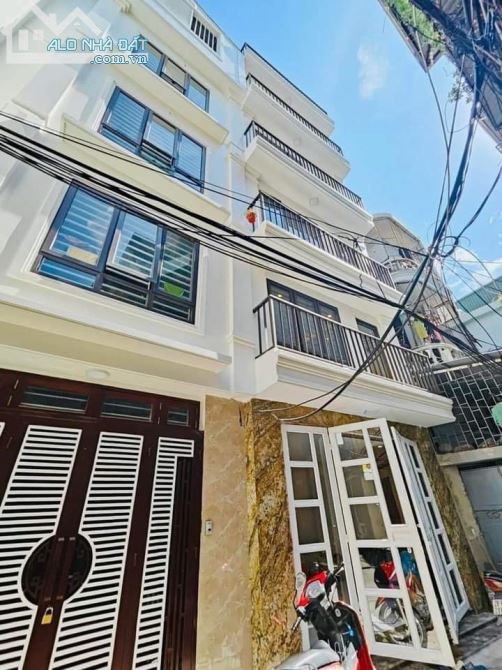 Bán nhà đẹp Minh Khai Hai Bà Trưng thang máy gara ô tô KD 42m x6T MT 4,2m giá 7tỷ9