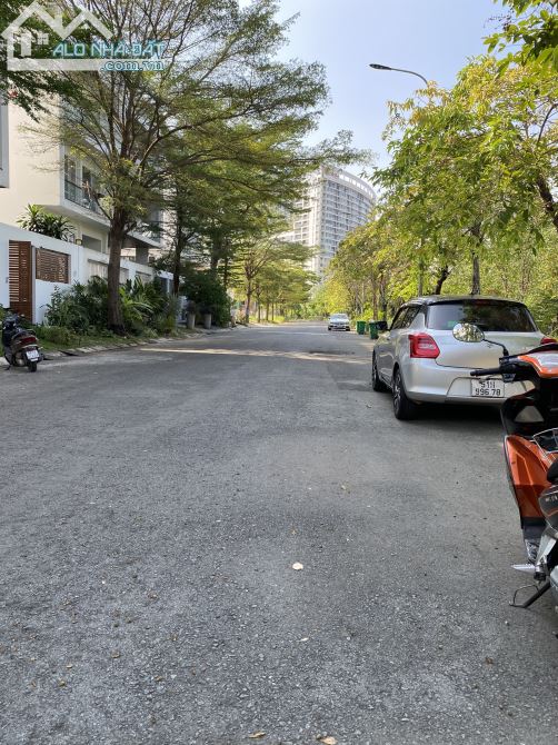 Bán đất biệt thự view trực diện sông thoáng mát khu Everich 3,p. Tân Phú,Q7,DT: 10x20m - 1