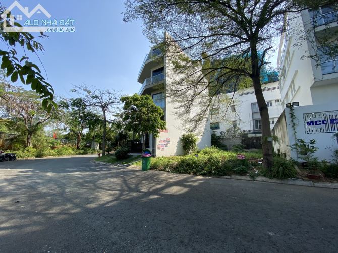 Bán đất biệt thự view trực diện sông thoáng mát khu Everich 3,p. Tân Phú,Q7,DT: 10x20m - 2