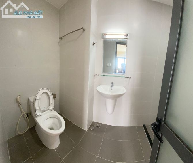 Bán Căn Hộ chung cư Thịnh Phát 1.45 Tỷ , tầng 7 . 60m2- Sổ Hồng lâu dài - 3