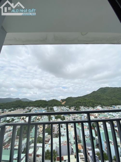 Bán Căn Hộ chung cư Thịnh Phát 1.45 Tỷ , tầng 7 . 60m2- Sổ Hồng lâu dài - 5