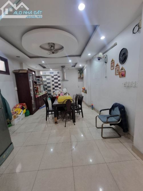 bán nhà tân bình - 5 TẦNG BTCT CỰC SANG TRỌNG - ÔTÔ ĐẬU CỬA - TRƯỜNG CHINH - CỘNG HÒA - - 1