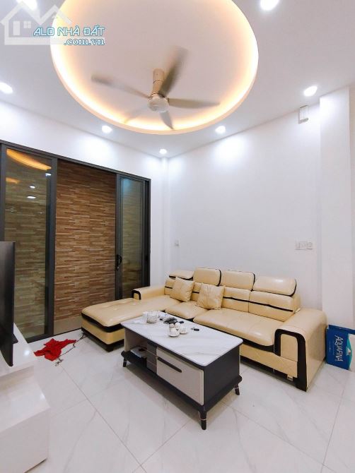 BÁN NHÁ TÂN BÌNH - 50M2 - 4 TẦNG - 6.3 TỶ - NGANG 5.7M - 4PN - NHÀ MỚI XÂY SỔ 2023 - T - 1