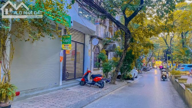 💥 Tòa Chung cư Mini Nguyên Hồng, 84m2 8T Thang máy, MT 7m, Ô tô tránh, Chỉ 28.6 Tỷ 💥 - 1