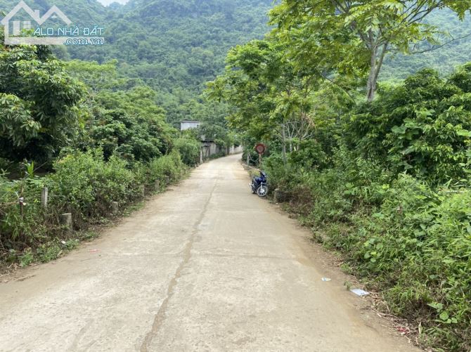 BÁN GẤP SIÊU PHẨM BÁM SUỐI CÓ DT 1413m2 CÁCH ĐƯỜNG QL12B 30m - 1