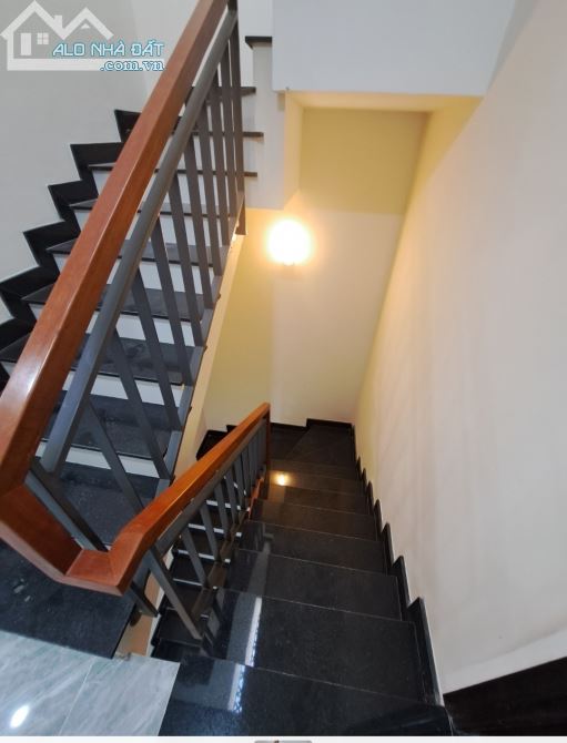 Bán nhà hẻm 266 Tô Hiến Thành. Cạnh ST Big C. Gần 80m2. 5 tầng. Thang máy xịn. 16,x tỷ - 2