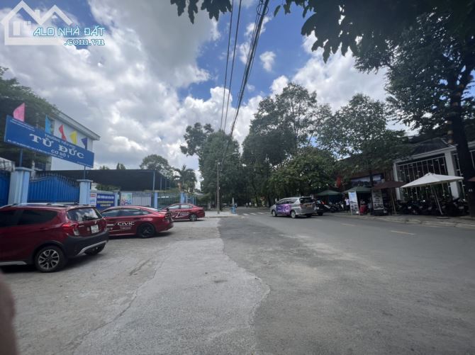 Chính chủ cần tiền bán GẤP 2 mặt tiền đường Đoàn Kết Làng Đại Học Thủ Đức giá tốt nhất - 2