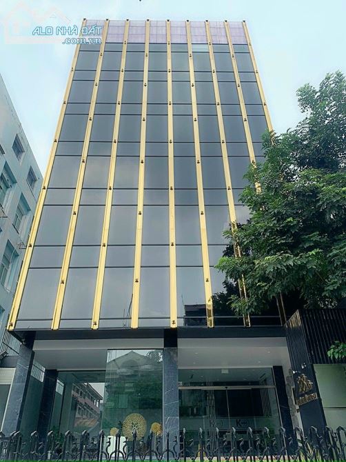 Bán gấp Building ngay sân bay TSN, Q. TB, DT: 10x16m, H-6L, thu nhập cao, H-6L, giá 50 tỷ.