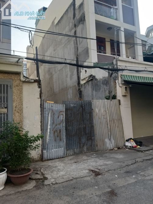 Mảng đất vàng Đường Nguyễn Gia Trí 4x 20m hẻm 6M giá 13,8 tỷ ( còn thương lượng )