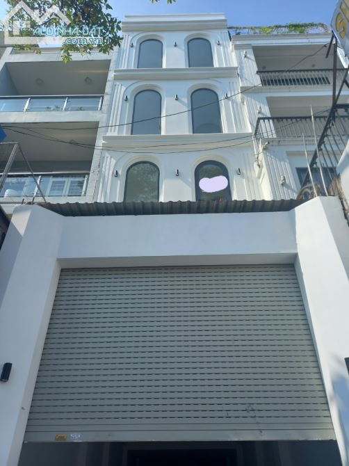 Tòa Nhà Mới Xây💥 Mặt Tiền Phan Văn Trị P10💥Ngay Ngã Tư 5X18M.4 Lầu.50Triệu