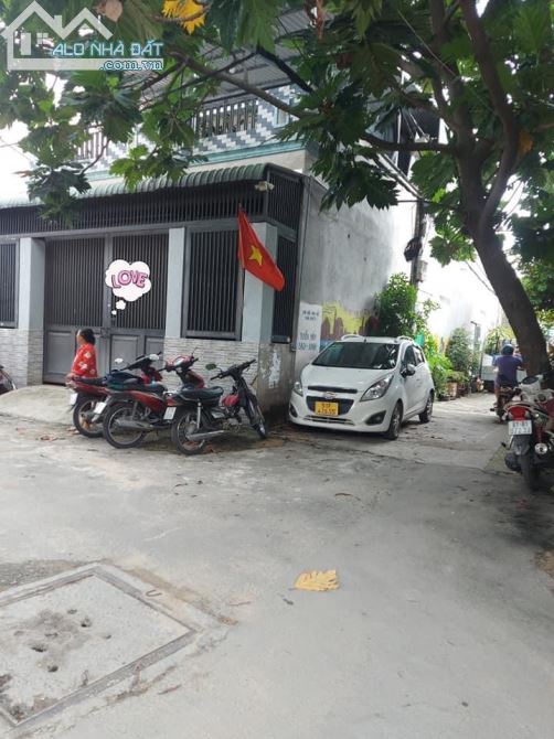 NHÀ MẶT TIỀN ĐÔNG HƯNG THUẬN SÁT SONG HÀNH TRƯỜNG CHINH-100M2- 4 TẤM- NHỈNH 6 TỶ.