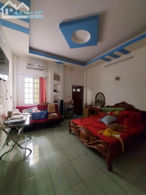 NHÀ MẶT TIỀN ĐÔNG HƯNG THUẬN SÁT SONG HÀNH TRƯỜNG CHINH-100M2- 4 TẤM- NHỈNH 6 TỶ. - 2