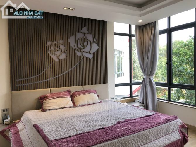 chủ bán biệt thự đơn lập Gamuda dt:288m2, 3,5 tầng, MT:15M,căn góc, nội thất cao cấp 50 tỷ - 4