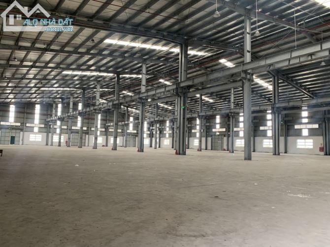 Cho thuê nhà kho xưởng 3,500m2 và 9000m2 tại ngay Từ Sơn, Bắc Ninh . PCCC tiêu chuẩn