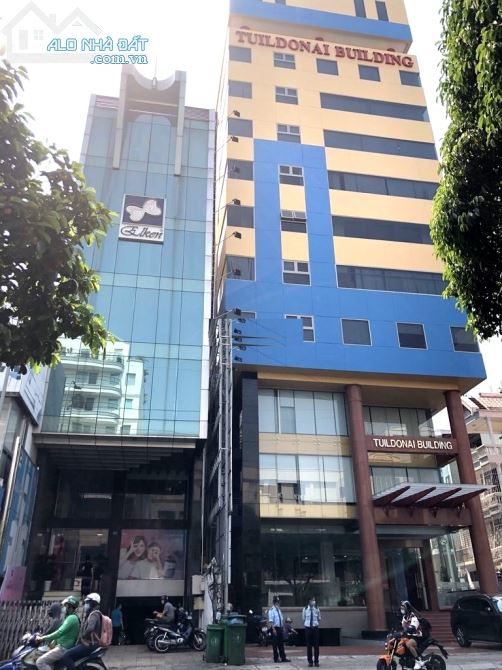 CHO THUÊ Tòa Nhà 1.000 m² - MT Điện Biên Phủ, Quận 3 – PCCC - 6.5m x 22m -1H 7L,Thang máy.