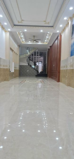 Nhà cho thuê MẶT TIỀN Hương Lộ 2 3 tấm gần bốn xã 4x33m 23tr - 1