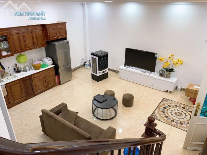 Bán gấp nhà ngõ Gốc Đề Minh Khai 75m, 5 tầng, 4,5 tỷ - 2