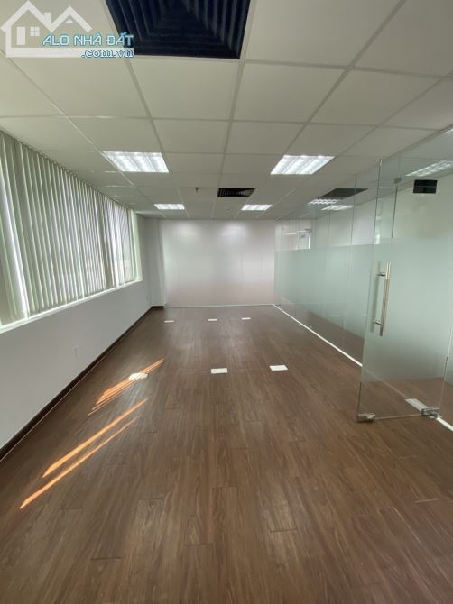 Sàn VP 70m2-240m2, Đường Cống Quỳnh, P.Phạm Ngũ Lão, Quận 1 chỉ 14,5$/m2 - 2