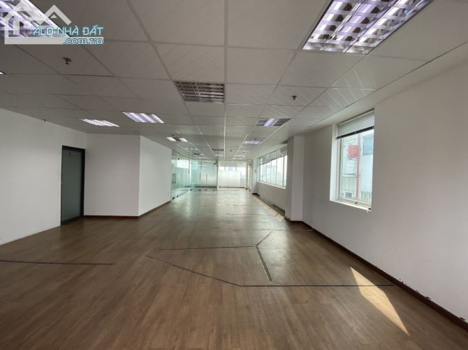 Sàn VP 70m2-240m2, Đường Cống Quỳnh, P.Phạm Ngũ Lão, Quận 1 chỉ 14,5$/m2 - 3