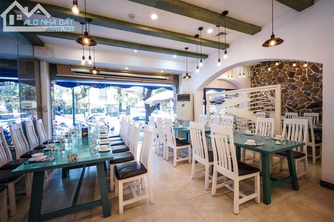 💥 Bán nhà Mặt phố Trần Quốc Hoàn, Cầu Giấy, 86m2 5T MT 7.5m, Chỉ 44 tỷ 💥 - 1