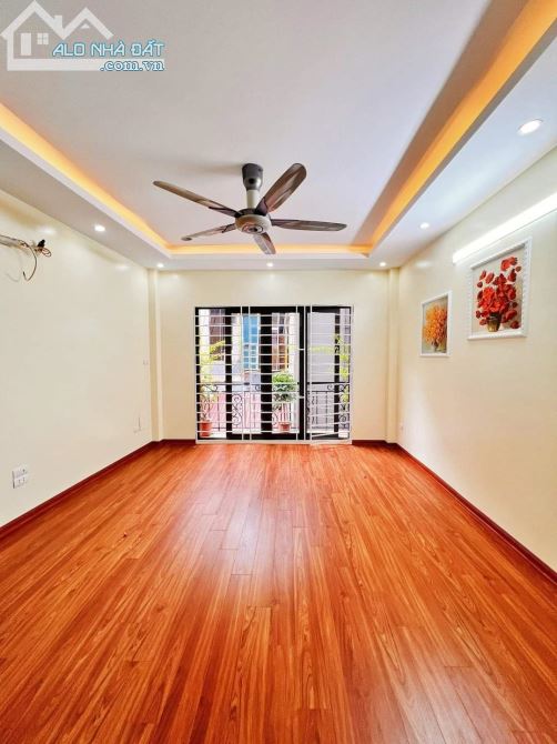 Nhà Trần Khát Chân 5 tầng thang máy, dt 41m2 MT 4,3m ngõ thông nhỉnh 5 tỷ - 2