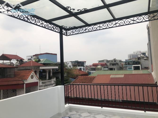 Bán Nhà Đặng Thuỳ Trâm Cầu Giấy 55m2x6T vỉa Hè Thang máy Ô Tô Tránh - 4