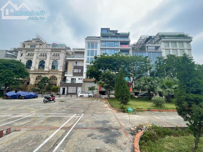 Bán toà nhà 9 tầng 1 hầm phân lô NAM TRUNG YÊN 180m2 Mt13 m view công viên Nhỉnh 83 Tỷ