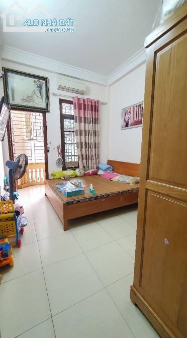 Bán nhà Tây Sơn, Đống Đa 40m, 5 tầng, mặt tiền 3.3m, chỉ 5.48 tỷ - 4