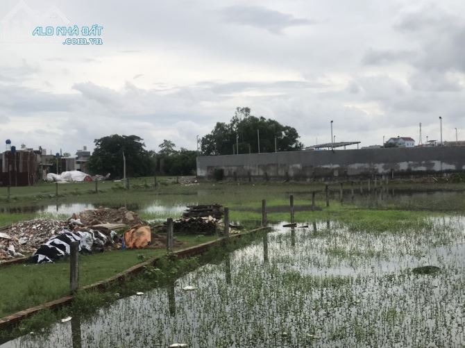Bán 10.000m2 đất Đường Vĩnh LộcB ngay chợ Vĩnh Lộc  và UBND Vĩnh Lộc B: Gía 8tr/m2: - 1